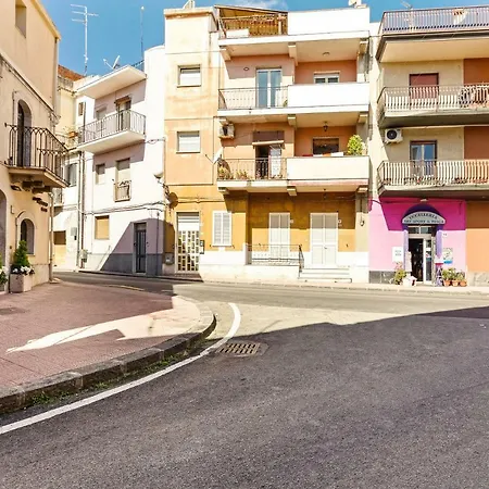 Seaview Terrace Sunny Apartment