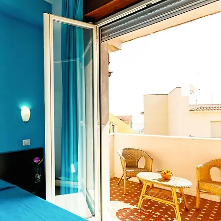 아파트 Seaview Terrace Sunny *